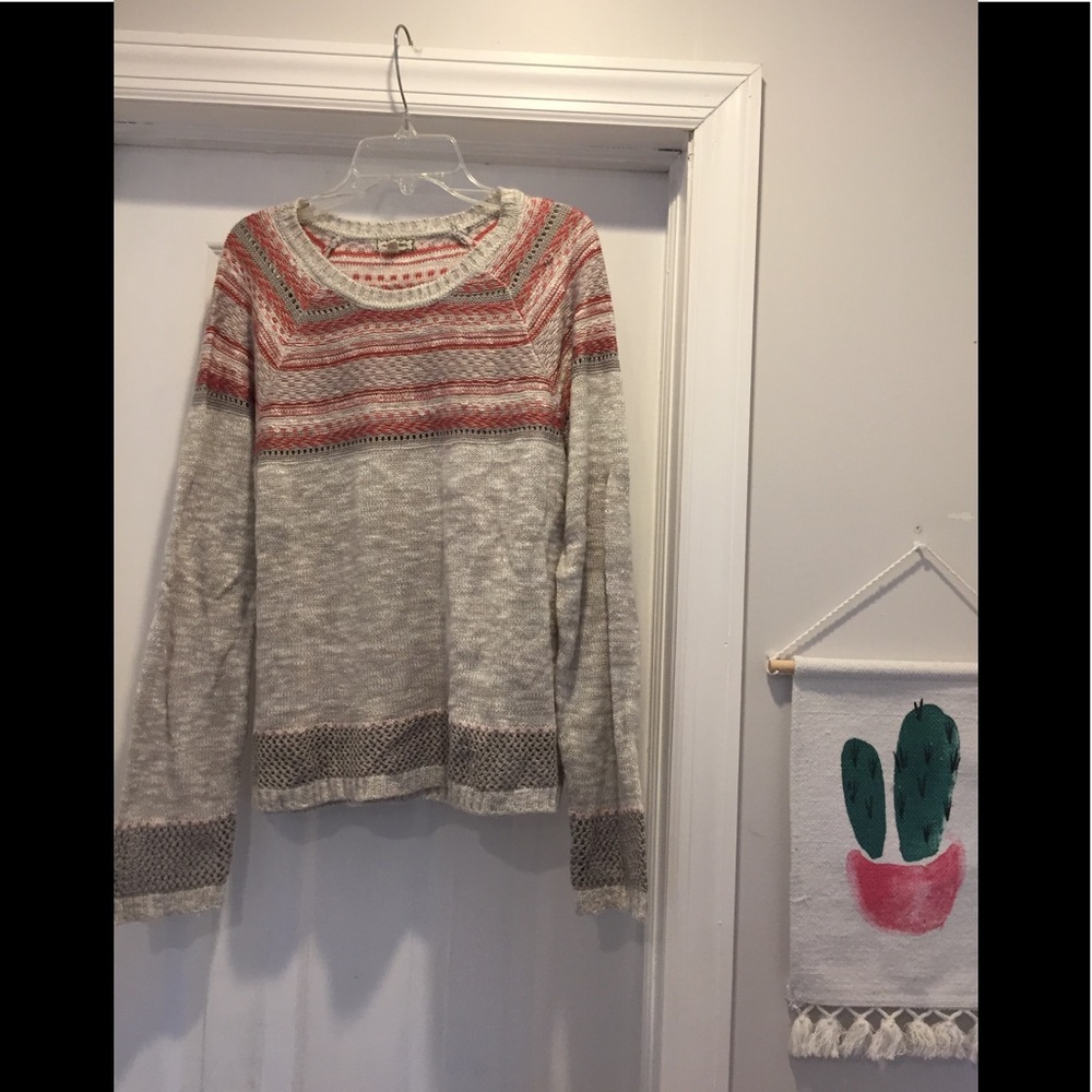 Adorable sweater!